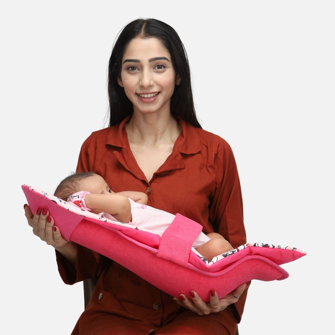 2-in-1 Infant Carrier | Feeding Pillow