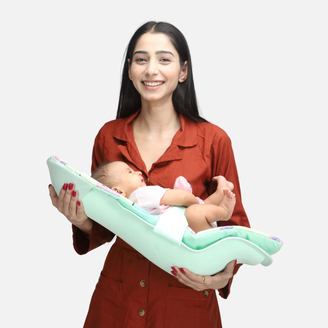 2-in-1 Infant Carrier | Feeding Pillow