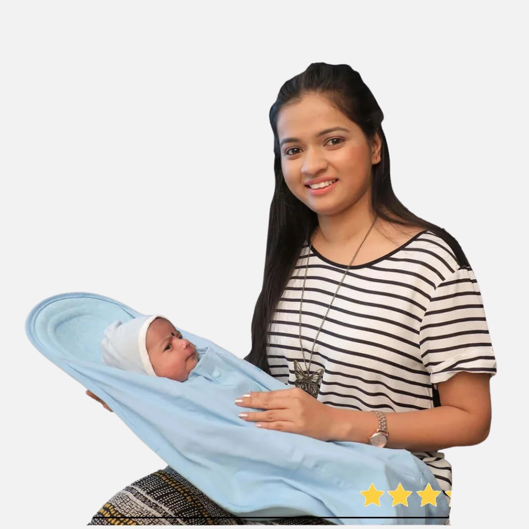 2-in-1 Infant Carrier | Feeding Pillow Button Nest