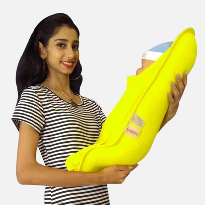 2-in-1 Infant Carrier | Feeding Pillow Button Nest